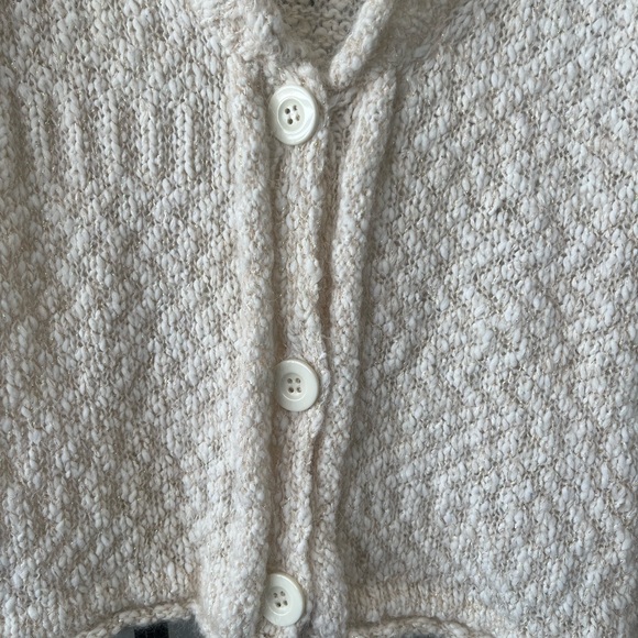 Shy Girl - Sweater - Picture 7 of 7